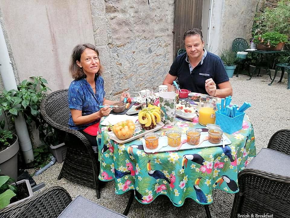 Bed and Breakfast Breizh & Breakfast Rosporden Esterno foto